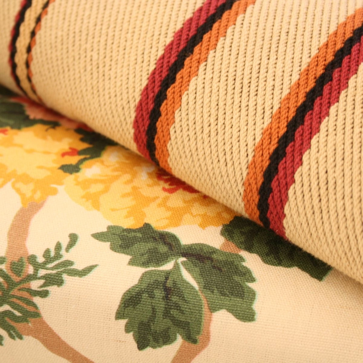 Tecido Floral Equador Baunilha