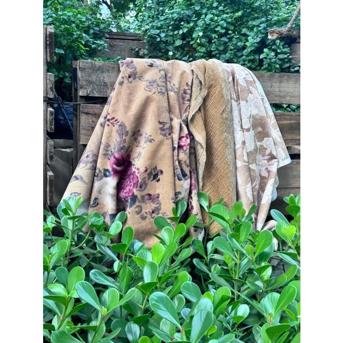 Tecido Floral Camélia Tecido Floral Camélia