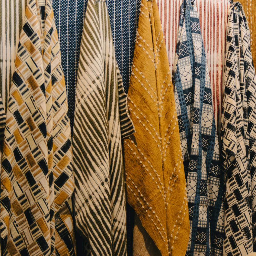 Tecido Jacquard Alinhavo Camel