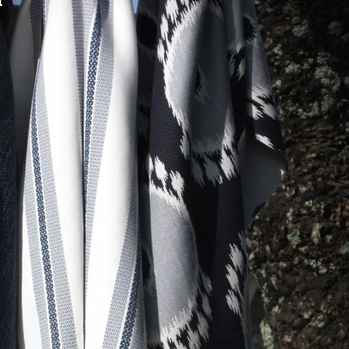 Tecido Ikat Navy by Sunbrella Tecido Ikat Navy by Sunbrella