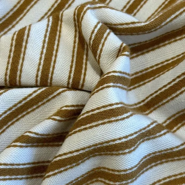Tecido Lista Índia Camel